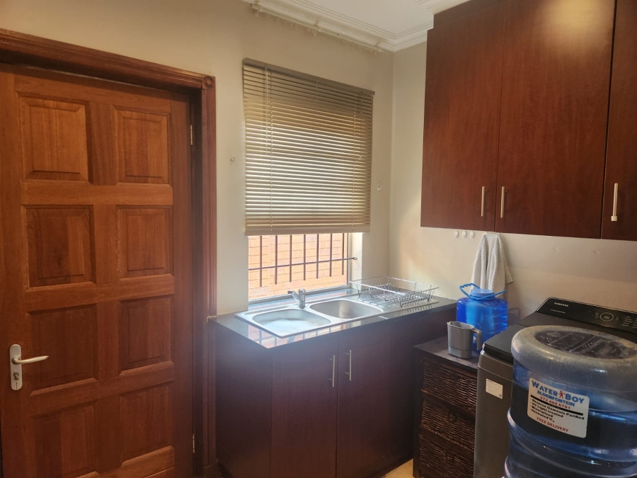 To Let 3 Bedroom Property for Rent in Pentagon Park Free State